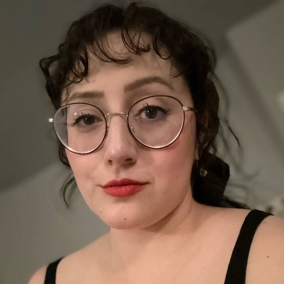 chrissycurated
